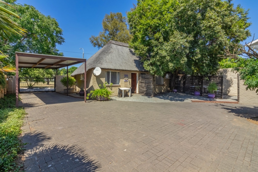 6 Bedroom Property for Sale in Panorama Free State